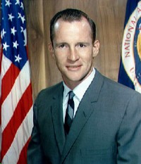 ewhite.jpg - 17636,0 K